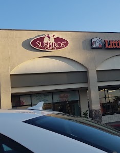 Suspiros Cakes Mariposa place picture